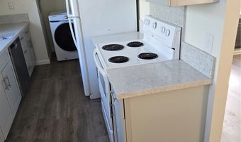 7283 Ninini Pl, Honolulu, HI 96825