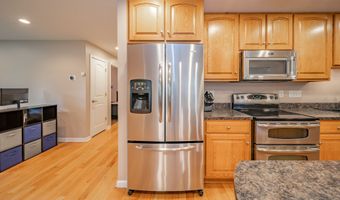 149 E 75th St, Anderson, IN 46013