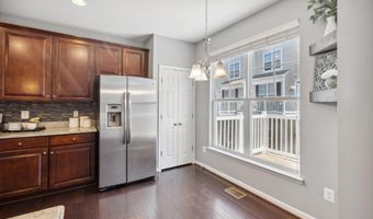24682 CARIBOU Sq, Aldie, VA 20105