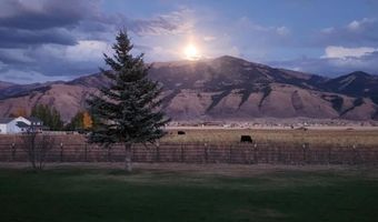90 JAY BOB Ln, Afton, WY 83110
