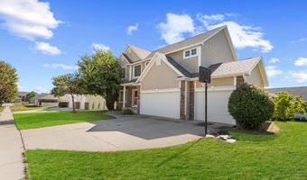 3022 Beckley St, Ames, IA 50010