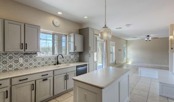 836 W Vuelta Granadina, Sahuarita, AZ 85629