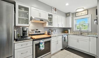 2233 SEMINOLE Road 3, Atlantic Beach, FL 32233