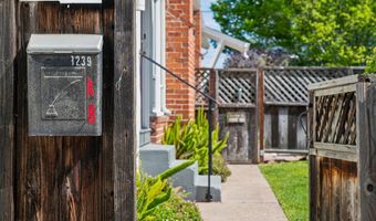 3239 Briggs Ave, Alameda, CA 94501
