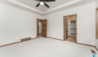 2317 E Brek St, Brandon, SD 57005