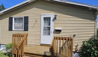 381 Birch St, Bangor, ME 04401