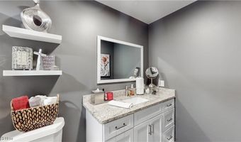 686-20 Fairington Ln, Aurora, OH 44202