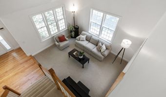 5 Mckinley Dr, Acton, MA 01720