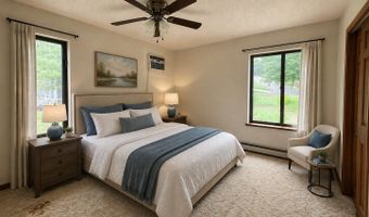 4 Taagan Point Rd, Danbury, CT 06811