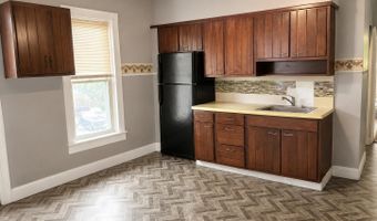 74 James St, Amsterdam, NY 12010