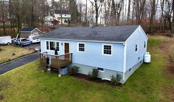 25 Henso Dr, Danbury, CT 06811