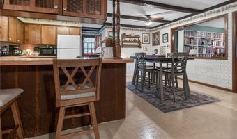 1031 Park Ave, Amherst, OH 44001
