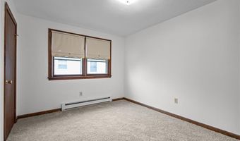 321 Beckwith St, Cranston, RI 02910