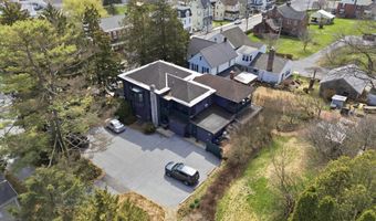 144 W MAIN St, Adamstown, PA 19501
