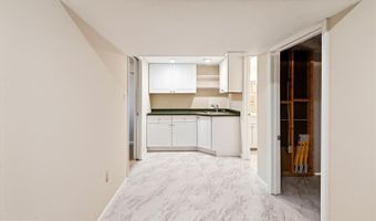 877 DORIS Dr, Arnold, MD 21012