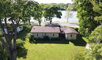 131 Riverside Dr, Alma, MI 48801