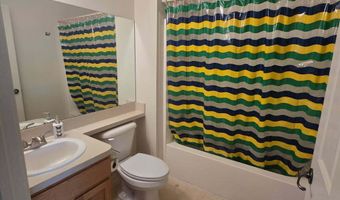 1141 Freesia Ct, Ann Arbor, MI 48105