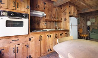 37 Lower Barrack Rd, Canaan, CT 06031