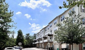 5605 HARRINGTON FALLS Ln F, Alexandria, VA 22312
