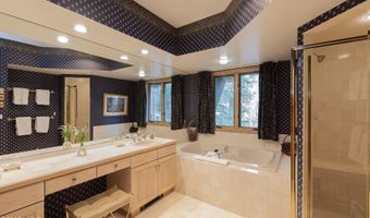 111 Scott Hill Rd 17, Beaver Creek, CO 81620