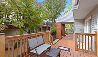 608 Highview Circle Dr, Ballwin, MO 63021