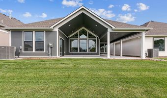 201 S Heritage Way, Andover, KS 67002