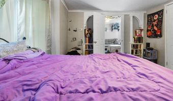 176 Court St, Bangor, ME 04401