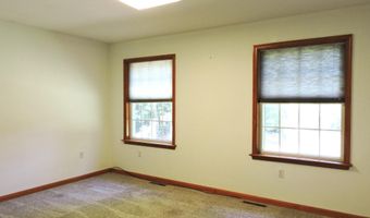 2 S SHORE Dr, Lincoln, DE 19960