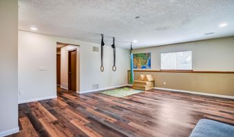 1711 N Sugarberry Ct, Andover, KS 67002