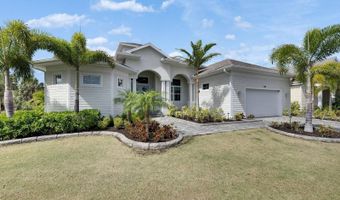 706 Manns Harbor Dr, Apollo Beach, FL 33572