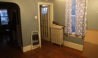 312 W PINE St, Audubon, NJ 08106