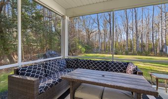 824 Kingsworth Way, Angier, NC 27501