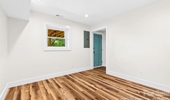 155 Oak Ter, Arden, NC 28704