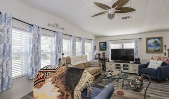 409 Avocado Dr, Barefoot Bay, FL 32976