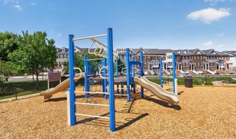 20640 SIBBALD Sq, Ashburn, VA 20147