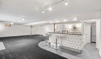 3522 Glenarden Rd, Arden Hills, MN 55112