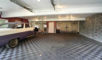 106 Jenkins Rd, Bedford, NH 03110