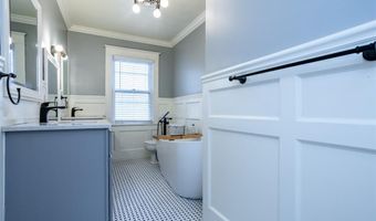 1113 State St, Alton, IL 62002