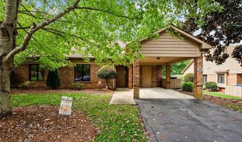 293 Hollybrook Dr, Advance, NC 27006