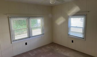 9 Arlington St, Berlin, NH 03570