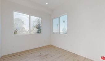 1509 S Cloverdale Ave 1/2, Los Angeles, CA 90019