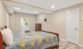 3095 Walnut Creek Dr, Alpharetta, GA 30005