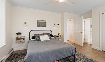 24 Pleasant St, Bangor, ME 04401
