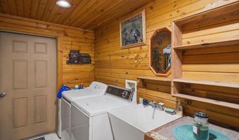 856 Matteson Rd, Bennington, VT 05201