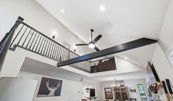 74 Byron Ln, Albrightsville, PA 18210