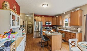 2845 Sleeping Ridge Way, Indianapolis, IN 46217