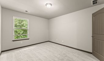 872 Whitfield Oak Rd, Auburn, GA 30011