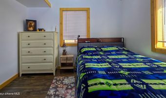5500 Gold Ridge Rd, Calder, ID 83808