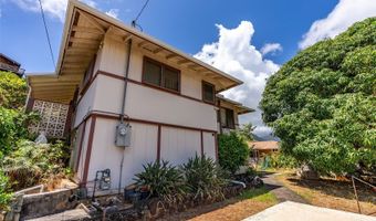 1227 Mowai St, Kailua, HI 96734