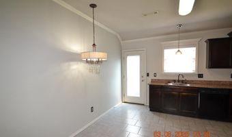 2641 Chapel Creek Dr, Benton, AR 72223